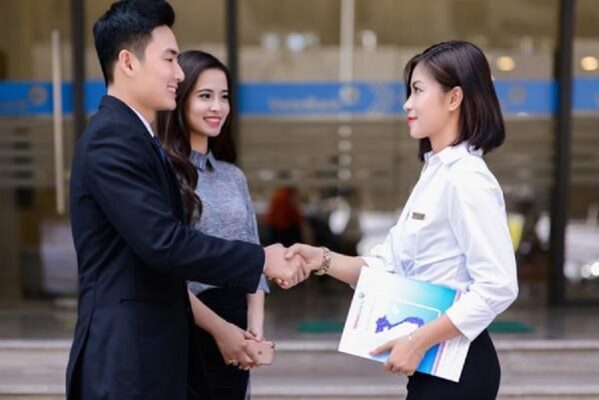 Nhân viên kinh doanh là gì? Tất tần tật những điều bạn nên biết