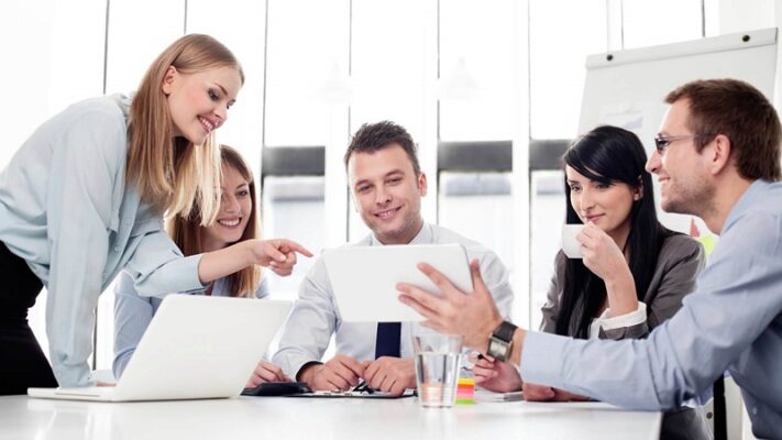 Nhân viên kinh doanh là gì? Tất tần tật những điều bạn nên biết